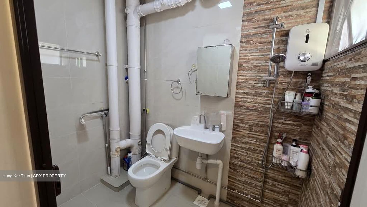 Blk 765 Jurong West Street 74 (Jurong West), HDB 5 Rooms #535596211